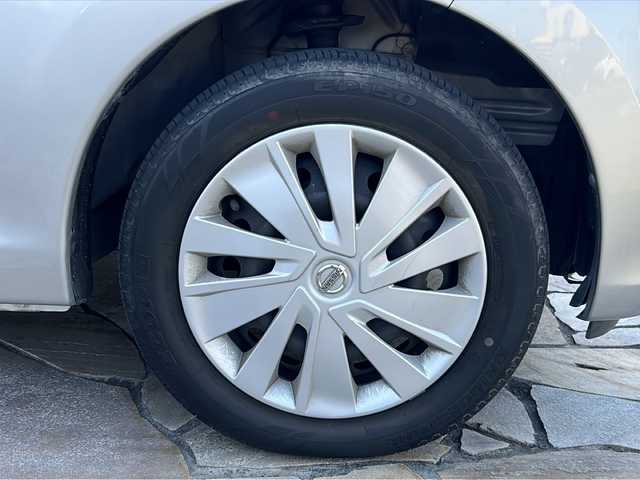 日産 デイズ J 静岡県 2019(平31)年 0.8万km スターリングシルバーM 主要装備/・社外ナビ/・Bluetooth/・TV/・衝突被害軽減システム/・前後コーナーセンサー/・純正フロアマット/・ハロゲンヘッドライト/・リモコンキー/・エアバッグ/・ドアバイザー