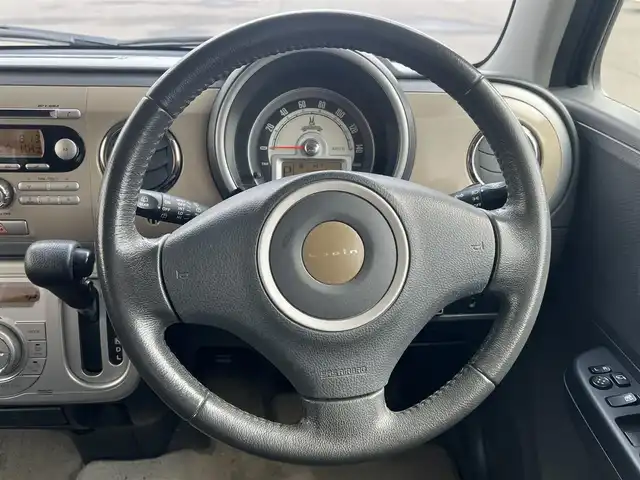 スズキ ラパン T Lパッケージ 秋田県 2012(平24)年 13.7万km ブルーイッシュブラックパール3 ４WD/純正オーディオ（AM/FM/CD)/スマートキー/純正アルミ/プッシュスタート/D席シートヒーター/純正フロアマット/純正ドアバイザー/オートエアコン/レベライザー/パワーステアリング/パワーウィンドウ/電動格納ウィンカーミラー/保証書/取扱説明書/記録簿