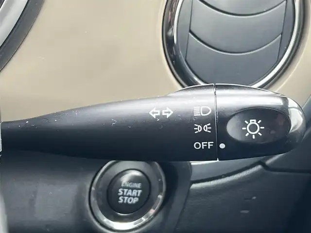 スズキ ラパン T Lパッケージ 秋田県 2012(平24)年 13.7万km ブルーイッシュブラックパール3 ４WD/純正オーディオ（AM/FM/CD)/スマートキー/純正アルミ/プッシュスタート/D席シートヒーター/純正フロアマット/純正ドアバイザー/オートエアコン/レベライザー/パワーステアリング/パワーウィンドウ/電動格納ウィンカーミラー/保証書/取扱説明書/記録簿