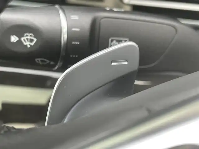 メルセデス・ベンツ Ｓ３００ 石川県 2015(平27)年 3万km ダイヤモンドホワイト 純正メモリナビ/（BT/DVD/フルセグTV)/全周囲カメラ/ステアリングスイッチ/パドルシフト/黒レザーシート/パワーシート/全席シートヒーター/シートメモリー/サンルーフ/ヘッドアップディスプレイ/ブラインドスポットモニター/電動リアゲート/純正LEDオートヘッドライト/電格ミラー/ドアバイザー/ウィンカーミラー/ETC