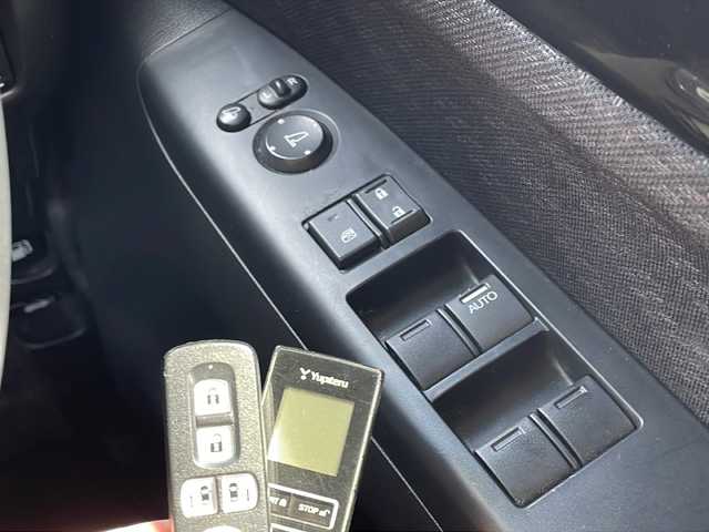 ホンダ Ｎ ＢＯＸ 2トーン カスタム G ターボAパッケージ 青森県 2014(平26)年 8.1万km プレミアムホワイトパール 4WD・ターボ/純正8インチSDナビ・フルセグTV/HDMI・BT・SD・CD・DVD/バックカメラ/両側パワースライドドア/Aパッケージ/あんしんパッケージ/シティブレーキアクティブシステム/サイドカーテンエアバッグ/クルーズコントロール/パドルシフト/前方ドライブレコーダー/社外エンジンスターター/HIDライト/フォグライト/純正15インチアルミ/スマートキー/プッシュスタート