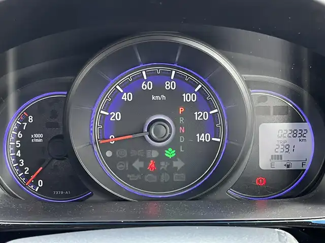ホンダ Ｎ ＷＧＮ カスタム G Aパッケージ 奈良県 2014(平26)年 2.3万km カトラリーシルバーM ワンオーナー/純正オーディオ/（AM/FM/CD)/ハーフレザーシート/クルーズコントロール/エンジンスターター/革巻きステアリング/ステアリングスイッチ/オートライト/横滑り防止装置/フロアマット/ドアバイザー/電格ウインカーミラー/プッシュスタート/スペアキー