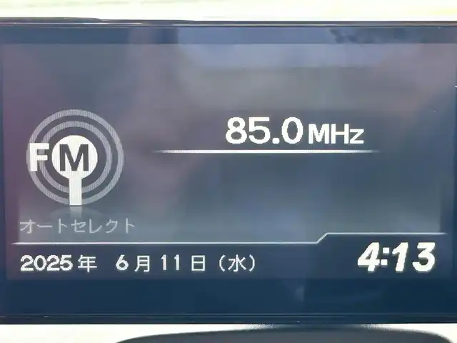 ホンダ Ｓ６６０ α 兵庫県 2017(平29)年 2.9万km プレミアムスターホワイトP クルーズコントロール/バックカメラ/Bluetooth接続/シティブレーキアクティブシステム/センターディスプレイ/レザーシート/スポーツモード/スイッチスタート/パドルシフト/オープンカー/LEDヘッドライト/ステアリングスイッチ/スペアキー/社外ETC