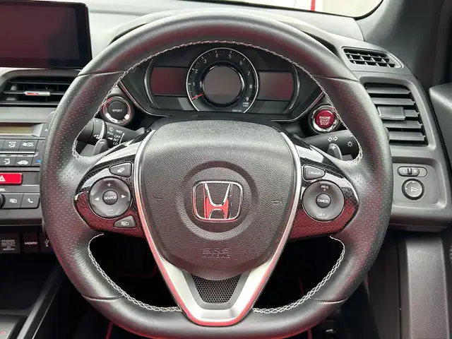 ホンダ Ｓ６６０ α 兵庫県 2017(平29)年 2.9万km プレミアムスターホワイトP クルーズコントロール/バックカメラ/Bluetooth接続/シティブレーキアクティブシステム/センターディスプレイ/レザーシート/スポーツモード/スイッチスタート/パドルシフト/オープンカー/LEDヘッドライト/ステアリングスイッチ/スペアキー/社外ETC