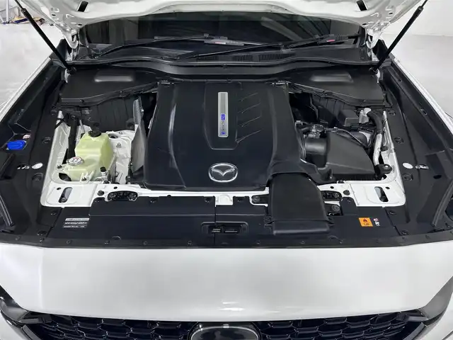 マツダ ＣＸ－６０ ＰＨＥＶ プレミアムスポーツ 佐賀県 2023(令5)年 3.2万km ロジウムホワイトプレミアムメタリック サンルーフ/BOSEサウンド/衝突軽減ブレーキ/レーンキープアシスト/純正12.3インチナビ/全周囲カメラ/ETC/ワンオーナー/レーダークルーズコントロール/ブラインドスポットモニター/パワーバックドア /ハーフレザーシート /全席シートヒーター/エアシート/前席パワーシート/運転席メモリーシート/LEDライト/フォグライト /オートライト/オートマチックハイビーム/パドルシフト/ステアリングヒーター/ステアリングリモコン/スマートキー/スペアキー/電動格納ミラー