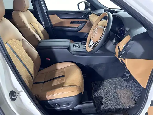 マツダ ＣＸ－６０ ＰＨＥＶ プレミアムスポーツ 佐賀県 2023(令5)年 3.2万km ロジウムホワイトプレミアムメタリック サンルーフ/BOSEサウンド/衝突軽減ブレーキ/レーンキープアシスト/純正12.3インチナビ/全周囲カメラ/ETC/ワンオーナー/レーダークルーズコントロール/ブラインドスポットモニター/パワーバックドア /ハーフレザーシート /全席シートヒーター/エアシート/前席パワーシート/運転席メモリーシート/LEDライト/フォグライト /オートライト/オートマチックハイビーム/パドルシフト/ステアリングヒーター/ステアリングリモコン/スマートキー/スペアキー/電動格納ミラー