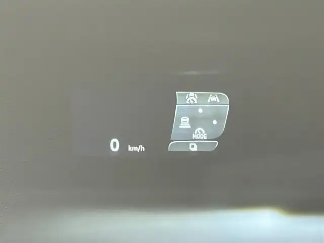 トヨタ アルファード Z 愛知県 2024(令6)年 2.1万km プラチナホワイトパールマイカ 純正14インチディスプレイ/左右独立ムーンルーフ/寒冷地仕様/パノラミックビューモニター/ヘッドアップディスプレイ/純正13.2インチフリップダウンモニター/両側電動スライドドア/パワーバックドア/ワイヤレス充電/デジタルインナーミラー/ビルトイン2.0/シートヒーター/シートクーラー/シートメモリー/ハンドルヒーター/後席用パワーサイドサンシェード/アクセサリーソケット/プリクラッシュセーフティ/レーンディパーチャーアラート/プロアクティブドライビングアシスト/ブラインドスポットモニター/クリアランスソナー/純正18インチアルミホイール/純正フロアマット