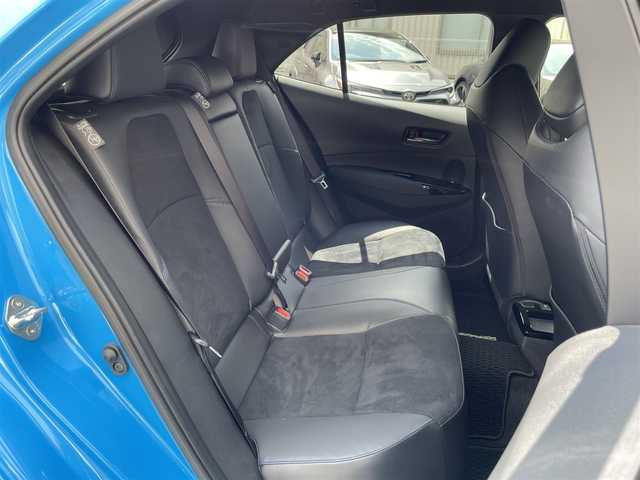 トヨタ ＧＲカローラ RZ 神奈川県 2023(令5)年 0.6万km 青 50台限定車/ワンオーナー/純正メモリーナビ・地デジTV/JBLスピーカー/バックモニター/純正USB/BT/Miracast/ビルトインETC2.0/ハーフレザーシート/前席シートヒーター/ステアリングヒーター/HUD/純正18インチAW/GRブレーキキャリパー/カーボンルーフ/トヨタセーフティセンス/レーダークルーズコントロール/PCS/LDA/BSM/RCTA/SEA/RSA/コーナーセンサー/オートハイビーム/ステアリングスイッチ/プッシュスタート/スマートキー×2/R5/6年ディーラー整備記録/保証書・取説あり