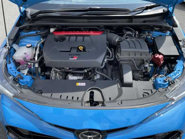 トヨタ ＧＲカローラ RZ 神奈川県 2023(令5)年 0.6万km 青 50台限定車/ワンオーナー/純正メモリーナビ・地デジTV/JBLスピーカー/バックモニター/純正USB/BT/Miracast/ビルトインETC2.0/ハーフレザーシート/前席シートヒーター/ステアリングヒーター/HUD/純正18インチAW/GRブレーキキャリパー/カーボンルーフ/トヨタセーフティセンス/レーダークルーズコントロール/PCS/LDA/BSM/RCTA/SEA/RSA/コーナーセンサー/オートハイビーム/ステアリングスイッチ/プッシュスタート/スマートキー×2/R5/6年ディーラー整備記録/保証書・取説あり