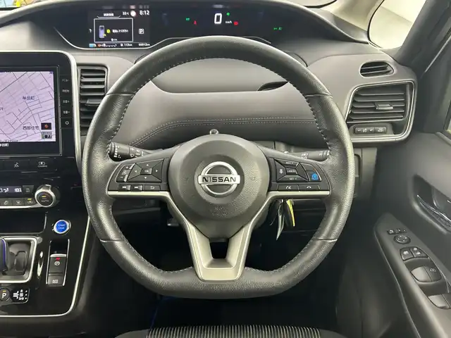 日産 セレナ e－パワー ハイウェイスター V 愛知県 2020(令2)年 6.7万km ブリリアントホワイトパール 純正ＳＤナビ　/（フルセグTV/Ｂｌｕｅｔｏｏｔｈ/ＣＤ/ＤＶＤ/Blu-ray）/全方位カメラ　/プロパイロット/衝突軽減ブレーキ/レーンキープアシスト/ブラインドスポットモニター/オートハイビーム/ドライブレコーダー　/ビルトインＥＴＣ　/デジタルインナーミラー　/両側パワースライドドア/LEDヘッドライト/フォグランプ/オートライト/スマートキー/スペアキー有/純正アルミホイール