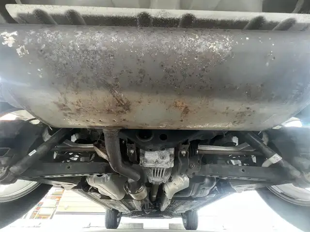 日産 エクストレイル 20X エマージェンシーブレーキ 秋田県 2016(平28)年 7.3万km ブリリアントホワイトパール ４WD/純正ナビ/ワンセグ/全方位カメラ/電動格納ミラー/電動リアゲート/純正フロアマット/アイドリングストップ/プッシュスタート/ダウンヒルアシストコントロール/LEDヘッドライト/オートライト/コーナーセンサー/クルーズコントロール（追従なし）/ルーフレール/ルーフキャリア/衝突軽減システム/ETC/ミラーヒーター/ステアリングスイッチ/オートエアコン/横滑り防止装置/保証書付整備手帳/取扱説明書/記録簿
