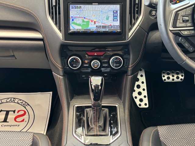 スバル ＸＶ ハイブリッド 2．0e－S アイサイト 埼玉県 2020(令2)年 2.4万km クールグレーカーキ アイサイト/メモリーナビ/ CD/DVD/BT/フルセグ/USB/バックカメラ/サイドカメラ/レーダークルーズコントロール/レーンキープアシスト/パワーシート/オートブレーキホールド/ETC/スマートキー/禁煙車
