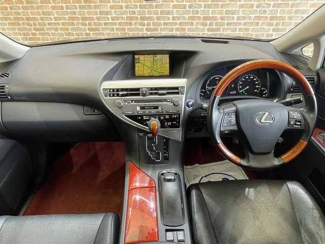 レクサス ＲＸ 450h バージョンL 岩手県 2010(平22)年 16.7万km ブラック TEIN車高調/サンルーフ　/本革シート　/純正ヘッドレストモニター/ヘットアップディスプレイ/パワーシート　/シートヒーター　/シートベンチレーション/クルーズコントロール　/コーナーセンサー/アダプティブフロントライティングシステム/横滑り防止装置/パワーバックドア/AC100V100Wアクセサリーコンセント/ヒッチメンバー/純正ナビ/バックカメラ/サイドカメラ