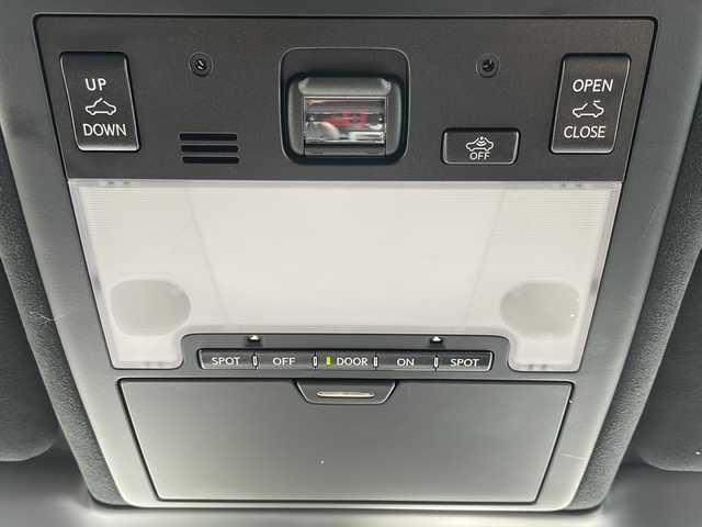 レクサス ＬＳ 600h Fスポーツ 岩手県 2015(平27)年 7.2万km スターライトブラックガラスフレーク レクサスプレミアムサウンド　ナビ　スマートキー　純正２０ＡＷ　Ｒクルコン　バックＣ　Ｂｌｕｅｔｏｏｔｈ再生　ＵＳＢ　ＥＴＣ　ＡＵＸ　フルセグ　サンルーフ　ドラレコ　Ｐシート　Ｓヒーター　エアシート　ＢＳＭ　レーンキープ
