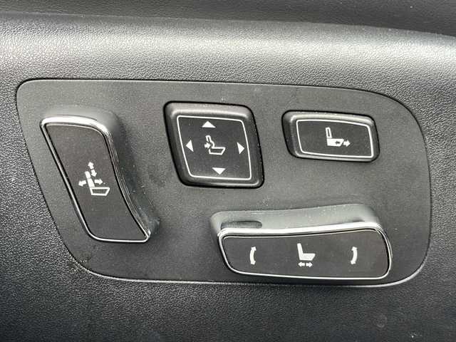 レクサス ＬＳ 600h Fスポーツ 岩手県 2015(平27)年 7.2万km スターライトブラックガラスフレーク レクサスプレミアムサウンド　ナビ　スマートキー　純正２０ＡＷ　Ｒクルコン　バックＣ　Ｂｌｕｅｔｏｏｔｈ再生　ＵＳＢ　ＥＴＣ　ＡＵＸ　フルセグ　サンルーフ　ドラレコ　Ｐシート　Ｓヒーター　エアシート　ＢＳＭ　レーンキープ
