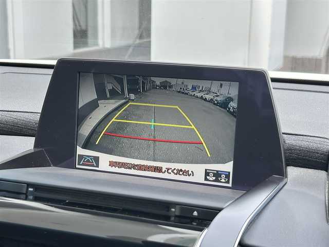 トヨタ クラウン ハイブリッド RS 静岡県 2019(平31)年 2.8万km ホワイトパールクリスタルシャイン ２２０系/トヨタセーフティセンス/純正8型ディスプレイ/ナビ/フルセグＴＶ/ＥＴＣ２．０/バックカメラ/スーパーライブサウンドシステム/三眼ＬＥＤヘッドライト/シーケンシャル/プッシュスタート/ＡＨＢ/ＬＴＡ/レーダークルーズ/純正１８ＡＷ/純正フロアマット/サイドカーテンエアバッグ/シートヒーター/前席パワーシート