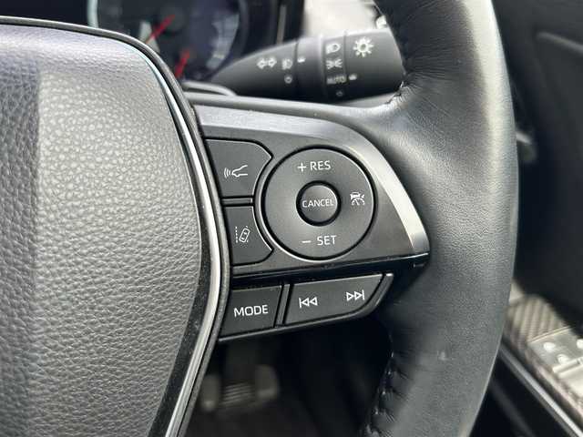 トヨタ クラウン ハイブリッド RS 静岡県 2019(平31)年 2.8万km ホワイトパールクリスタルシャイン ２２０系/トヨタセーフティセンス/純正8型ディスプレイ/ナビ/フルセグＴＶ/ＥＴＣ２．０/バックカメラ/スーパーライブサウンドシステム/三眼ＬＥＤヘッドライト/シーケンシャル/プッシュスタート/ＡＨＢ/ＬＴＡ/レーダークルーズ/純正１８ＡＷ/純正フロアマット/サイドカーテンエアバッグ/シートヒーター/前席パワーシート