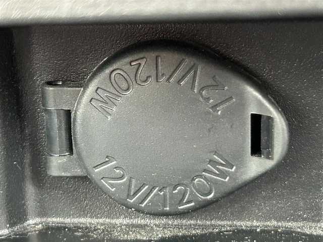 トヨタ クラウン ハイブリッド RS 静岡県 2019(平31)年 2.8万km ホワイトパールクリスタルシャイン ２２０系/トヨタセーフティセンス/純正8型ディスプレイ/ナビ/フルセグＴＶ/ＥＴＣ２．０/バックカメラ/スーパーライブサウンドシステム/三眼ＬＥＤヘッドライト/シーケンシャル/プッシュスタート/ＡＨＢ/ＬＴＡ/レーダークルーズ/純正１８ＡＷ/純正フロアマット/サイドカーテンエアバッグ/シートヒーター/前席パワーシート