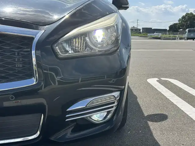 日産 フーガ 250GT 佐賀県 2015(平27)年 8.4万km スーパーブラック /エマージェンシーブレーキ//BCI後退時衝突防止支援システム//DCA:インテリジェントペダル//LDP:車線逸脱防止支援システム//BSI:後側方車両衝突防止支援システム//LDW：車線逸脱警報//BSW：後側方車両検知警報//追従型クルーズコントロール//純正MOPナビ//アラウンドビューカメラー//フルセグTV/DVD/CD/MSV//Bluetooth/USB//ブラックレザーシート//D・N席パワーシート//D席メモリー機能付き//シートヒーター//ベンチレーション//助手席オットマン//スマートキー//スペアキー//取扱説明書//新車保証書