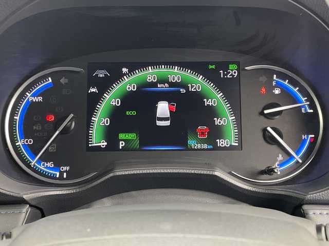 トヨタ ヴォクシー ハイブリッド S－Z 愛知県 2022(令4)年 1.3万km アティチュードブラックマイカ 純正10.5インチディスプレイオーディオ/ナビ・テレビ機能/純正フリップダウンモニター/両側パワースライドドア/GRグリル/三眼LEDヘッドライト/純正17インチAW/ETC2.0/HDMIポート/シートヒーター/レーダークルーズ