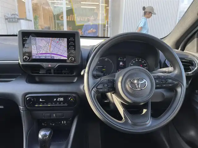 トヨタ ヤリス ハイブリッド X 石川県 2020(令2)年 3.7万km ホワイトパールクリスタルシャイン 純正ディスプレイオーディオ/ナビ/バックカメラ/ETC/スマートキー/プッシュスタート/トヨタセーフティセンス/レーダークルーズ/USBソケット/レーンキープ/ドライブレコーダー/保証書