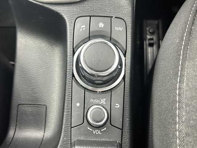マツダ ＣＸ－３ XD 大阪府 2016(平28)年 3万km セラミックM 純正メーカーOPナビ/【AM/FM/DVD/BT/フルセグTV】/ETC/バックカメラ/アイドリングストップ/衝突被害軽減システム/横滑り防止装置/純正フロアマット/純正18インチアルミホイール/オートライト/AAC/ステアリングスイッチ/電動格納ミラー/スペアキー
