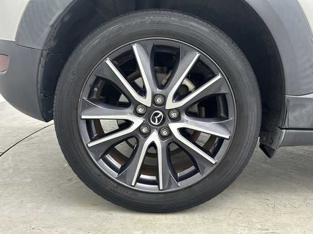 マツダ ＣＸ－３ XD 大阪府 2016(平28)年 3万km セラミックM 純正メーカーOPナビ/【AM/FM/DVD/BT/フルセグTV】/ETC/バックカメラ/アイドリングストップ/衝突被害軽減システム/横滑り防止装置/純正フロアマット/純正18インチアルミホイール/オートライト/AAC/ステアリングスイッチ/電動格納ミラー/スペアキー
