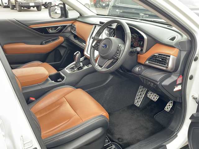 スバル アウトバック リミテッドEX 道北・旭川 2021(令3)年 3.8万km クリスタルホワイトP /4WD//ワンオーナー//禁煙車//12.3インチフル液晶メーター純正ナビ//USB/Applecarplay/BT//フロント/サイド/バックカメラ//アイサイト//プリクラッシュブレーキ//レーンキープ//誤発信抑制//コーナーセンサー//ドライバーモニタリングシステム//アイドリングストップ//パドルシフト//革シート//運転席メモリシート//前席パワーシート//全席シートヒーター//ステアリングヒーター//パワーバックドア//ルーフレール//ドライブレコーダー//ETC//オートリトラミラー//オートライト//LEDヘッドライト//フォグライト//リアフォグ//フロントデアイサー//純正フロアマット