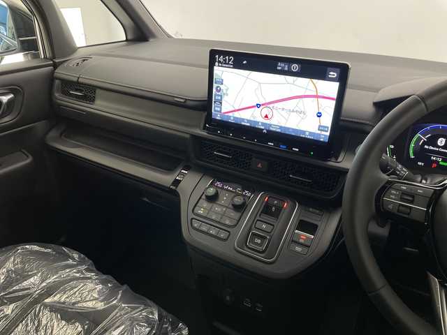 ホンダ ステップワゴン スパーダ eHEV 長野県 2025(令7)年 0.1千km クリスタルブラックパール 届出済未使用車/純正メモリナビ&フルセグTV&CD&DVD&USB&BT/ホンダセンシング/アダプティブクルーズコントロール/レーンキープアシスト/衝突軽減ブレーキ/ブラインドスポットインフォメーション/クリアランスソナー/標識認識表示/両側パワースライドドア/パワーバックドア/ハーフレザーシート/前席シートヒーター/ステアリングスイッチ/パドルシフト/2列目オットマン/2列目サンシェード/バックカメラ/LEDヘッドライト/オートライト/フロントフォグランプ/電動格納ミラー/ウィンカーミラー/電動ホールド/ブレーキホールド/純正16インチAW装着/プッシュスタート/スマートキー/スペアキー1本/取扱説明書/新車保証書