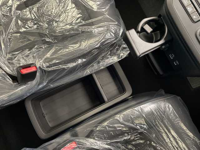 ホンダ ステップワゴン スパーダ eHEV 長野県 2025(令7)年 0.1千km クリスタルブラックパール 届出済未使用車/純正メモリナビ&フルセグTV&CD&DVD&USB&BT/ホンダセンシング/アダプティブクルーズコントロール/レーンキープアシスト/衝突軽減ブレーキ/ブラインドスポットインフォメーション/クリアランスソナー/標識認識表示/両側パワースライドドア/パワーバックドア/ハーフレザーシート/前席シートヒーター/ステアリングスイッチ/パドルシフト/2列目オットマン/2列目サンシェード/バックカメラ/LEDヘッドライト/オートライト/フロントフォグランプ/電動格納ミラー/ウィンカーミラー/電動ホールド/ブレーキホールド/純正16インチAW装着/プッシュスタート/スマートキー/スペアキー1本/取扱説明書/新車保証書