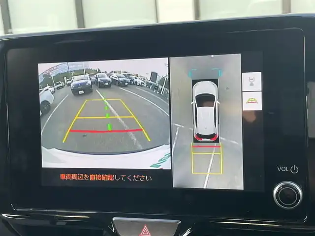 トヨタ ヤリスクロス ハイブリッド Z 大阪府 2024(令6)年 2.3万km プラチナホワイトパールマイカ 純正ナビ/・BT/USB/HDMI//・フルセグTV/Mira Cast/パノラミックビューモニター/シートヒーター/ステアリングヒーター/D席パワーシート/パワーバックドア/前後ドライブレコーダー/クルーズコントロール/衝突軽減システム/前後コーナーセンサー/ビルトインETC/BSM/LEDヘッドライト/純正18AW/フロアマット/スペアキー/取説