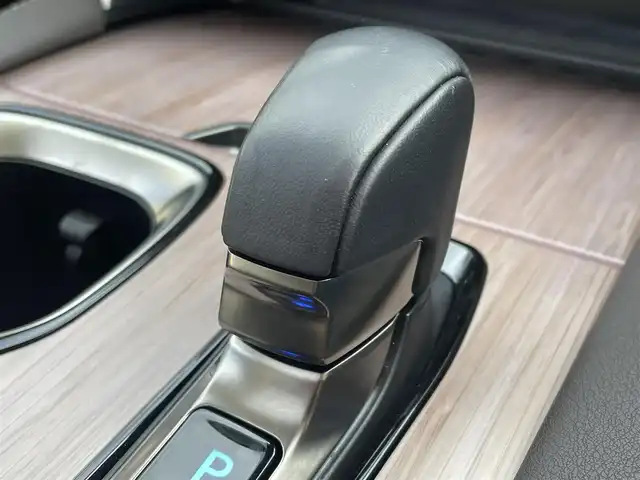 レクサス ＲＸ 350h バージョンL 東京都 2024(令6)年 2.1万km グラファイトブラックガラスフレーク サンルーフ/純正ナビ（フルセグTV・Bluetooth・HDMI）/アダプティブクルーズコントロール/パーキングアシスト/全方位カメラ/BSM/ワイヤレス充電器/ビルトインETC2.0/前席パワーシート/前席シートヒーター/前席エアシート/ステアリングヒーター/ヘッドアップディスプレイ/電動リアゲート/ハーフレザーシート/コーナーセンサー/横滑り防止装置/衝突軽減ブレーキ/レーンキープアシスト/純正フロアマット/LEDオートライト/スマートキー/プッシュスタート