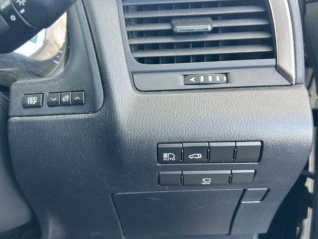 レクサス ＲＸ 300 愛知県 2018(平30)年 9.8万km ブラック ワンオーナー/純正HDDナビ/【フルセグ・DVD再生可・CD・Bluetooth】/バックカメラ/ビルトインETC2.0/後席モニター２セット/Lexus Safety System＋/【プリクラッシュセーフティシステム・レーンキーピングアシスト・レーダークルーズコントロール・インテリジェントクリアランスソナー】/パワーバックドア/横滑り防止機能/アイドリングストップ/オートライト/電動格納ミラー/ウィンカーミラー/プッシュスタート/スマートキー/スペアキーあり/新車保証書/取扱説明書