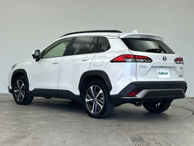 トヨタ カローラ クロス ハイブリッド Z 三重県 2022(令4)年 3.5万km プラチナホワイトパールマイカ /禁煙車//純正9インチディスプレイオーディオ//純正OP DVDデッキ//バックカメラ//オートAC//DN席シートヒーター//D席パワーシート//ハーフレザーシート//電子サイドブレーキ//ブレーキオートホールド//パノラマルーフ//100V充電//4WD//トヨタセーフティセンス//PCS//LTA//PKSB//RSA//前後クリアランスソナー//革巻きステアリング//ステアリングスイッチ//レーダークルーズコントロール//オートハイビーム//純正ビルトインETC2.0//社外前後ドライブレコーダー//LED//フォグ