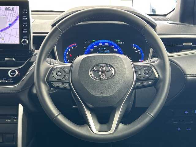 トヨタ カローラ クロス ハイブリッド Z 三重県 2022(令4)年 3.5万km プラチナホワイトパールマイカ /禁煙車//純正9インチディスプレイオーディオ//純正OP DVDデッキ//バックカメラ//オートAC//DN席シートヒーター//D席パワーシート//ハーフレザーシート//電子サイドブレーキ//ブレーキオートホールド//パノラマルーフ//100V充電//4WD//トヨタセーフティセンス//PCS//LTA//PKSB//RSA//前後クリアランスソナー//革巻きステアリング//ステアリングスイッチ//レーダークルーズコントロール//オートハイビーム//純正ビルトインETC2.0//社外前後ドライブレコーダー//LED//フォグ