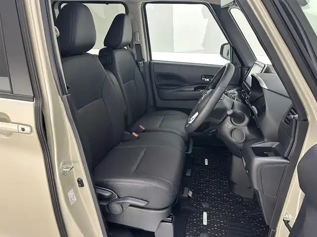 日産 ルークス HWS Gターボ プロパイロットED 兵庫県 2025(令7)年 0.1千km ベージュⅡ 純正ディスプレイオーディオ/（BT、HDMI、カープレイ）/全方位カメラ/デジタルインナーミラー/両側パワースライドドア/プロパイロット/電子パーキング/ブレーキホールド/オートライト/LEDヘッドライト/純正フロアマット/ターボ過給機/純正アルミホイール/前後コーナーセンサー/レザーシート