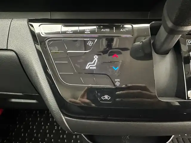 日産 ルークス HWS Gターボ プロパイロットED 兵庫県 2025(令7)年 0.1千km ベージュⅡ 純正ディスプレイオーディオ/（BT、HDMI、カープレイ）/全方位カメラ/デジタルインナーミラー/両側パワースライドドア/プロパイロット/電子パーキング/ブレーキホールド/オートライト/LEDヘッドライト/純正フロアマット/ターボ過給機/純正アルミホイール/前後コーナーセンサー/レザーシート