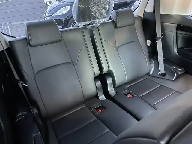 トヨタ アルファード S Cパッケージ 東京都 2015(平27)年 3.3万km ブラック メーカーナビ　/後席モニター　/サンルーフ　/全周囲カメラ　/ＪＢＬサウンド　/電動リアゲート　/両側電動ドア　/ＯＰ革シート　/シート・ハンドルヒーター　/クルコン　/ＡＣ１００Ｖ　/寒冷地仕様　/純正１８インチＡＷ　/ローダウン/禁煙