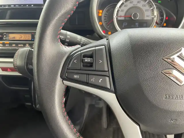 スズキ スペーシア カスタム HYBRID XS 滋賀県 2018(平30)年 5万km ブルーイッシュブラックパール3 禁煙車　/社外7インチナビ/・TV・CD・AM・FM/ETC/両側パワースライド　/衝突軽減ブレーキ　/スペアキー　/シートヒーター　/ハーフレザー　/ビルドインＥＴＣ　/ステアリングスイッチ　/サーキュレーター　/純正フロアマット　/純正アルミホイール/革巻きステアリング/ステアリングスイッチ