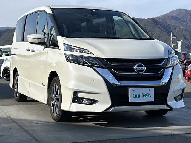 日産 セレナ ハイウェイスター 山梨県 2017(平29)年 4.3万km ブリリアントホワイトパール 社外ナビ/地デジTV/社外CD/DVD/Bluetooth/バックカメラ/両側パワースライドドア/エマージェンシーブレーキ/クルーズコントロール/純正16インチAW/LEDヘッドライト/スマートキー