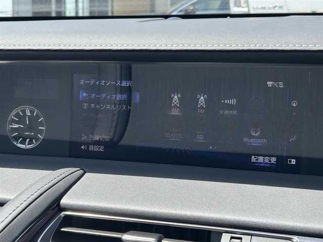 レクサス ＬＣ 500h Lパッケージ 福島県 2017(平29)年 1.1万km ホワイトノーヴァガラスフレーク 純正ナビ/（AM/FM/BT/CD/DVD)/フルセグテレビ/バックモニター/ETC2.0/ガラスルーフ/本革シート/前席パワーシート/ＬＥＤヘッドライト/オートライト/純正ホイール/純正フロアマット/衝突被害軽減ブレーキ/レーンキープアシスト/オートクルーズコントロール/コーナーセンサー/ブラインドスポットモニター/リアクロストラフィックアラート/ヘッドアップディスプレイ/ブレーキホールド/前方ドライブレコーダー/ステアリングリモコン/パドルシフト