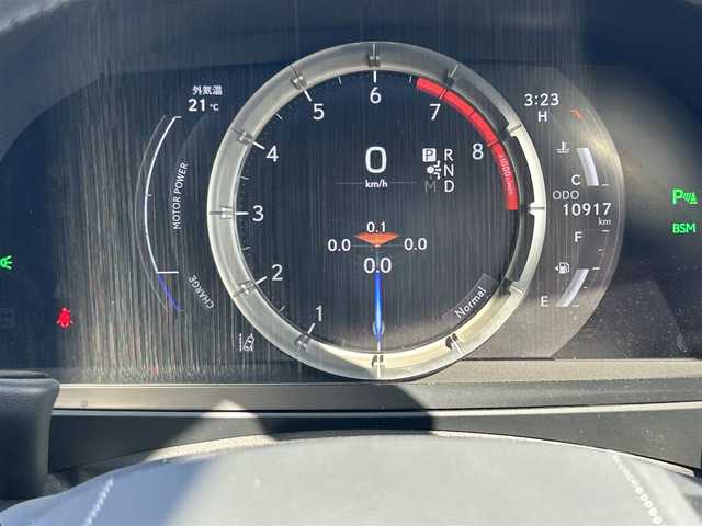 レクサス ＬＣ 500h Lパッケージ 福島県 2017(平29)年 1.1万km ホワイトノーヴァガラスフレーク 純正ナビ/（AM/FM/BT/CD/DVD)/フルセグテレビ/バックモニター/ETC2.0/ガラスルーフ/本革シート/前席パワーシート/ＬＥＤヘッドライト/オートライト/純正ホイール/純正フロアマット/衝突被害軽減ブレーキ/レーンキープアシスト/オートクルーズコントロール/コーナーセンサー/ブラインドスポットモニター/リアクロストラフィックアラート/ヘッドアップディスプレイ/ブレーキホールド/前方ドライブレコーダー/ステアリングリモコン/パドルシフト