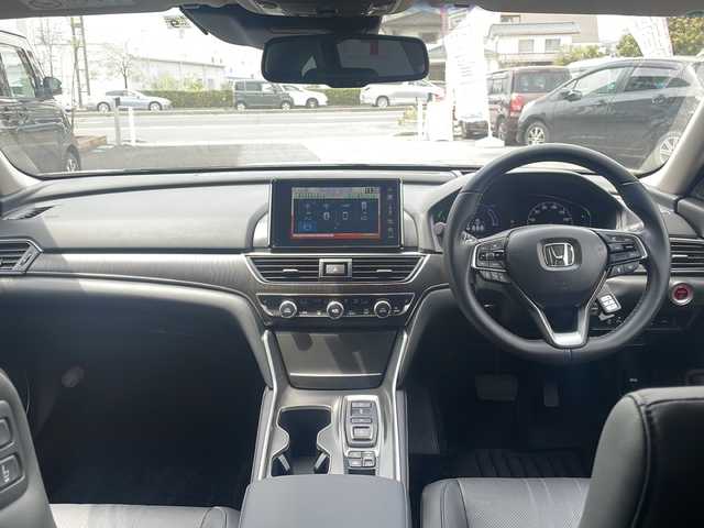 ホンダ アコード EX 福島県 2022(令4)年 1.3万km メテオロイドグレーメタリック サンルーフ/レザーシート/純正メモリナビ＆フルセグＴＶ/（ＵＳＢ＆ＢＴ）/バックカメラ/衝突軽減ブレーキ/レーダークルーズコントロール/レーンキープアシスト/ビルトインＥＴＣ/純正１８inアルミホイール/オートライト/ＬＥＤライト/フォグランプ/ウィンカーミラー/電動格納ミラー/スマートキー/プッシュスタート/Ｗ＋サイド＋カーテンエアバッグ/横滑り防止装置/ＡＢＳ/ドアバイザー/純正フロアマット
