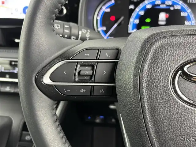 トヨタ ヴォクシー ハイブリッド S－Z 埼玉県 2024(令6)年 0.6万km スパークリングブラックパールクリスタルシャイン ワンオーナー/ディスプレイオーディオプラス/トヨタセーフティセンス/レーンディパーチャーアラート/プリクラッシュセーフティ/プロアクティブドライビングアシスト/リヤカメラディテクション/パーキングサポートブレーキ/ロードサインアシスト/ハンズフリー両側パワースライドドア/レーダークルーズコントロール/ビルトインETC2.0/パノラミックビューモニター/快適利便パッケージHigh/プロジェクター式ＬＥＤヘッドライト/前後コーナーセンサー/シートヒーター(D+N+2列目)/純正アルミホイール17インチ/純正フロアマット