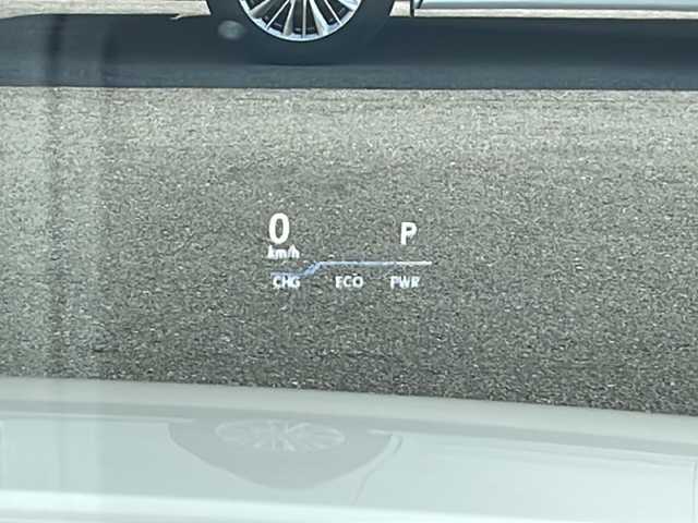 レクサス ＥＳ 300h バージョンL 山形県 2019(平31)年 9.1万km ソニッククォーツ 禁煙車/ムーンルーフ/パノラミックビューモニター/セーフティシステムプラス/ブラインドスポットモニター/ヘッドアップシステム/レザーシート/本木製革巻きコンビステアリング/純正12、3インチナビ/フルセグＴＶ/マークレビンソンサウンドシステム/ドライブレコーダー/ビルトインETC/置くだけ充電/100V充電/パワートランクリッド/LEDヘッドランプ/オートライト/パドルシフト/ステアリングヒーター/パワーシート/シートヒーター/シートベンチレーション/メモリーシート/左右独立温度調整オートエアコン/純正17インチスタッドレスアルミタイヤ/スマートエントリー