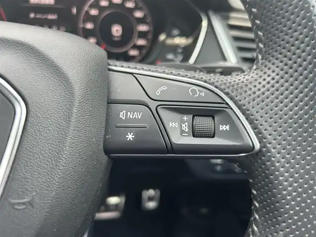 アウディ Ｑ５ 40TDIクワトロ スポーツ 滋賀県 2020(令2)年 3.3万km ミトスブラックメタリック ワンオーナー/マトリクスLEDヘッドライト/Bang＆olufsenサウンド/バーチャルコックピット/ブラックハーフレザー／シートヒーター／メモリ付きPシート/パワーバックドア/ルーフレール/ACC/BSM/３６０°カメラ/純正ナビ／Bluetooth／USB／aux/ETC２．０/フルセグテレビ