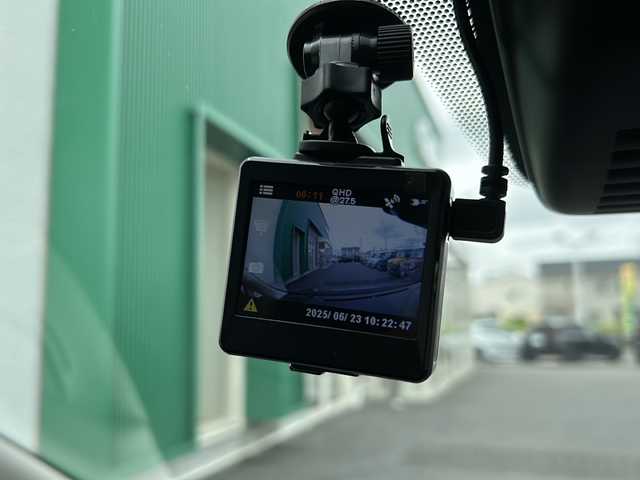 日産 ノート X DIG－S 岐阜県 2018(平30)年 3.7万km ダークメタルグレー 社外ナビ(BT/フルセグTV/DVD/FM/AM)/運転支援機能/(ECOモード)/(アイドリングストップ)/(横滑り防止装置)/(インテリジェントエマージェンシーブレーキ//踏み間違い衝突防止アシスト）/(車線逸脱警報)/ドライブレコーダー/バックカメラ/オートライト/プッシュスタート/電源ソケット（12V/10A/120W）/取説/保証書