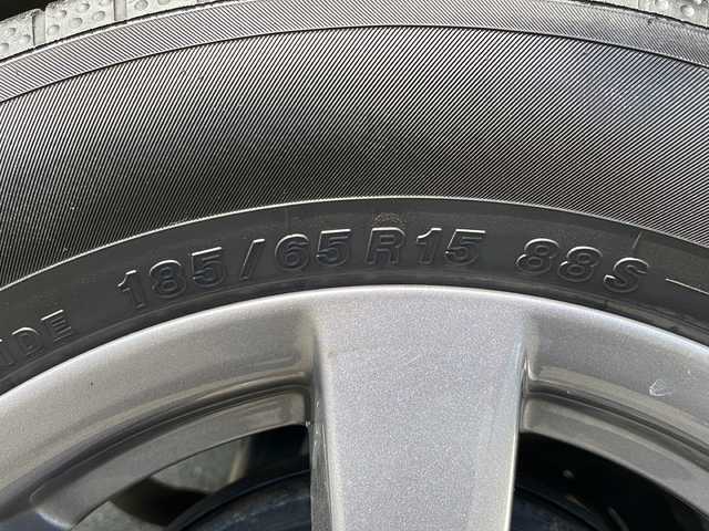 日産 ノート X FOUR エアロSエマージェンシーB 青森県 2014(平26)年 10.2万km ブリリアントホワイトパール 4WD/社外SDナビ・フルセグTV/CD・DVD・SD・Bluetooth/エマージェンシーブレーキ/レーンキープアシスト/横滑り防止装置/純正エンジンスターター/ETC/OPオートエアコン/純正フロアマット/純正ドアバイザー/純正エアロ/純正15インチアルミ/フォグランプ/インテリキー/プッシュスタート