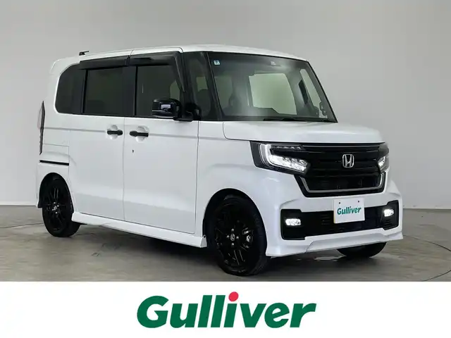 ホンダ Ｎ ＢＯＸ カスタム L ターボ スタイル+ブラック 埼玉県 2022(令4)年 1.5万km プラチナホワイトパール 純正オーディオ/衝突被害軽減システム/車線逸脱警報/クルーズコントロール/ハーフレザーシート/両側パワースライドドア/ETC/LEDオートライト/フォグランプ/シートヒーター/スマートキー/取扱説明書/保証書