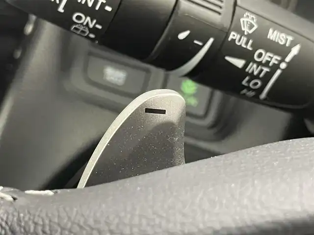 ホンダ Ｎ ＢＯＸ カスタム L ターボ スタイル+ブラック 埼玉県 2022(令4)年 1.5万km プラチナホワイトパール 純正オーディオ/衝突被害軽減システム/車線逸脱警報/クルーズコントロール/ハーフレザーシート/両側パワースライドドア/ETC/LEDオートライト/フォグランプ/シートヒーター/スマートキー/取扱説明書/保証書